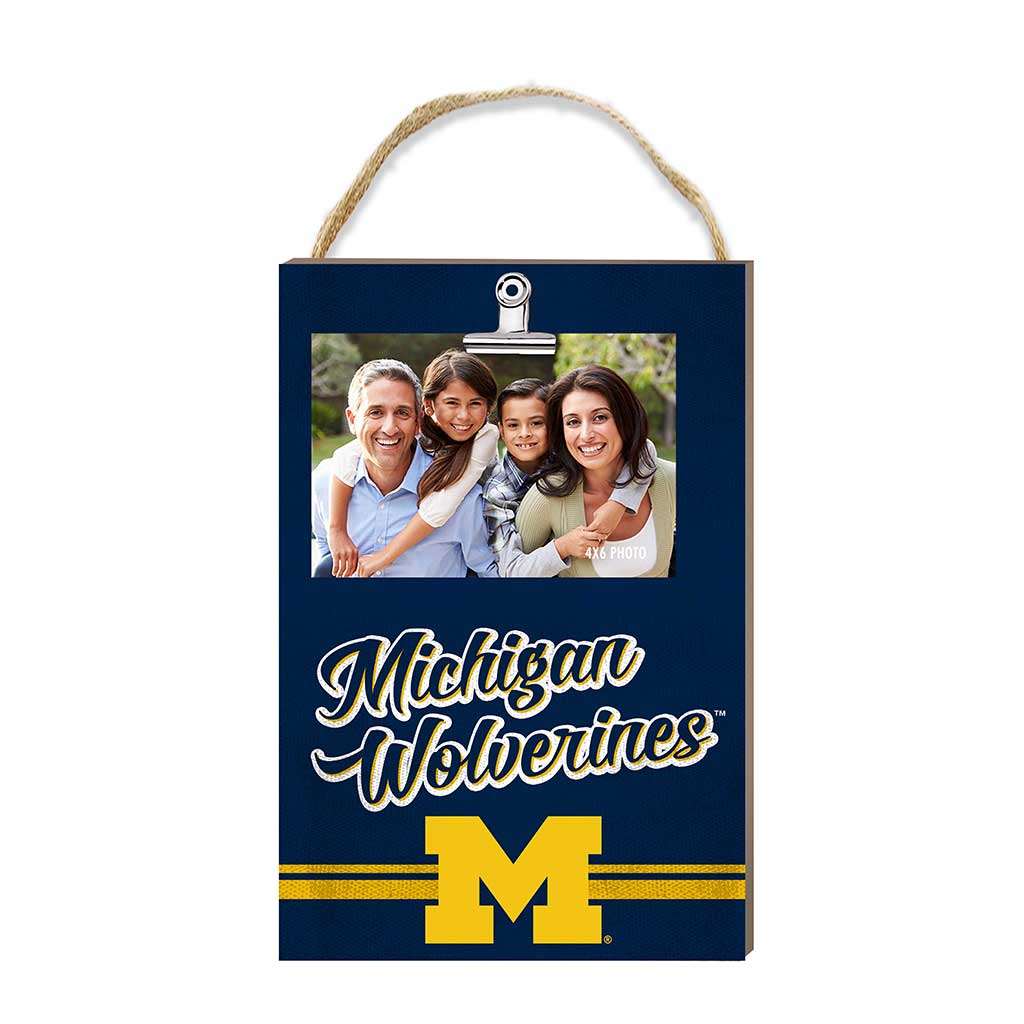 Hanging Clip-It Photo Colored Logo Michigan Wolverines