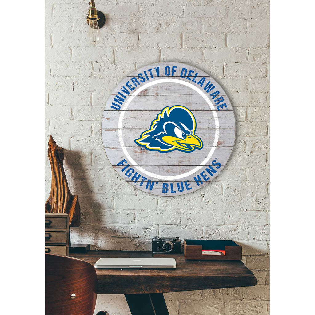 20x20 Weathered Circle Delaware Fightin Blue Hens